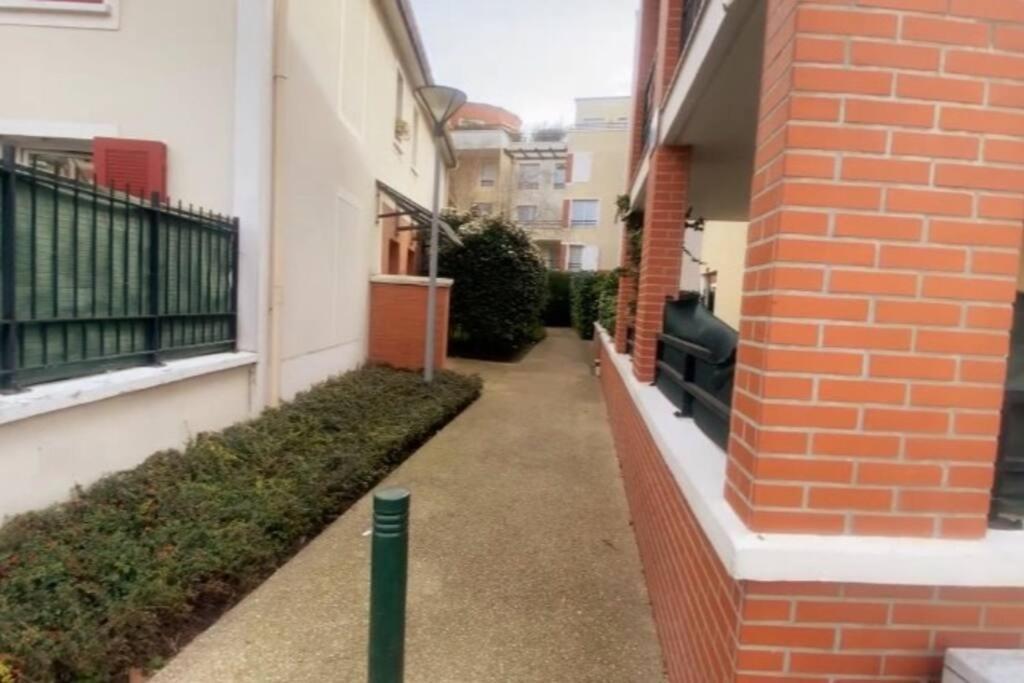 Appartamento Les Grenats Conflans-Sainte-Honorine Esterno foto